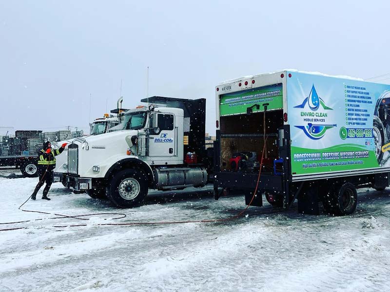 Mobile Truck Wash